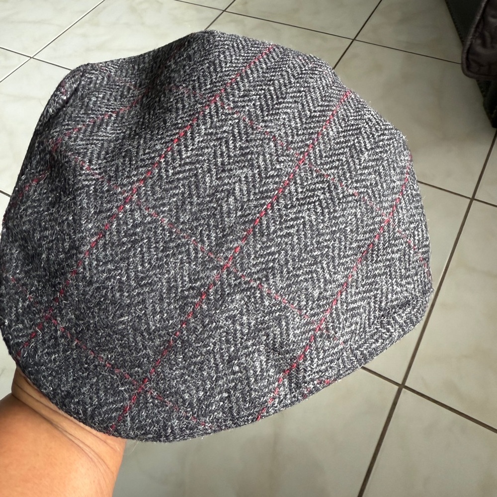 Mucros Weavers Irish Flat Tweed Cap - Picture 6 of 9